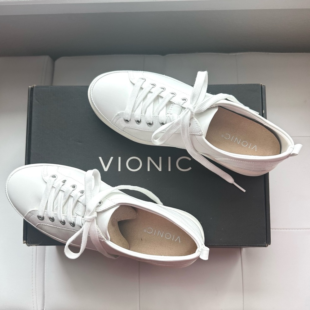Vionic Winny White Leather Sneakers Shoes Size 9